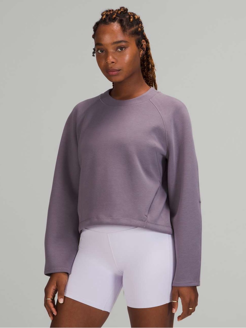 Lululemon AirWrap Modal Crew
Dusky Lavender